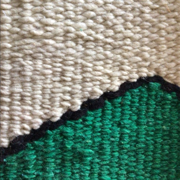 VTG Hand Woven Wool Wall Tapestry 27”x47” - Picture 4 of 7